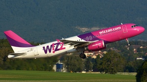 Photo of HA-LPU - Airbus A320-232 operated by Wizz Air