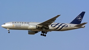 Photo of HZ-AKA - Boeing 777-268(ER) operated by Saudia