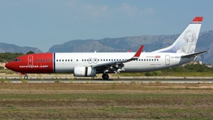 Photo of LN-NOU - Boeing 737-8FZ operated by Norwegian Air Shuttle