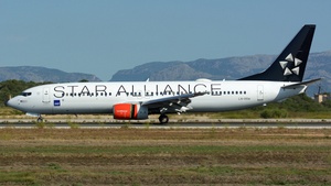 Photo of LN-RRW - Boeing 737-883 operated by SAS Scandinavian Airlines