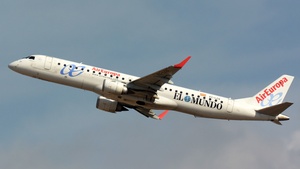 Photo of EC-LCQ - Embraer ERJ-195LR operated by Air Europa