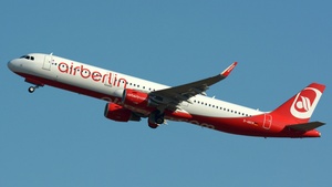 Photo of D-ABCR - Airbus A321-211 operated by Air Berlin