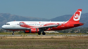 Photo of D-ABFO - Airbus A320-214 operated by Air Berlin