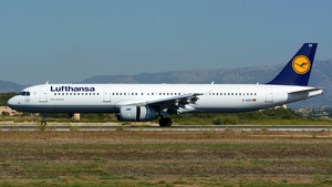 Photo of D-AIDX - Airbus A321-231 operated by Lufthansa
