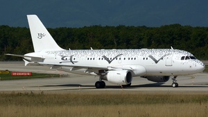 Photo of LX-GVV - Airbus A319-115(CJ) operated by Global Jet Luxembourg