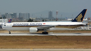 Photo of 9V-SVN - Boeing 777-212(ER) operated by Singapore Airlines