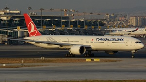 Photo of TC-JJK - Boeing 777-3F2(ER) operated by Turkish Airlines