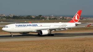 Photo of TC-JOJ - Airbus A330-303 operated by Turkish Airlines