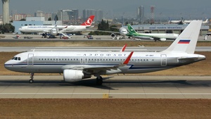 Photo of VP-BNT - Airbus A320-214 operated by Aeroflot