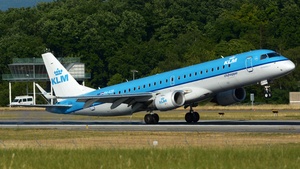 Photo of PH-EZD - Embraer ERJ-190STD operated by KLM Cityhopper
