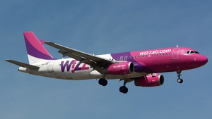 Photo of HA-LWG - Airbus A320-232 operated by Wizz Air
