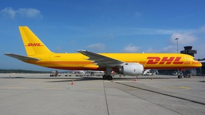 Photo of G-BMRG - Boeing 757-236(SF) operated by DHL Air