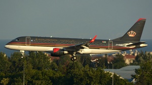 Photo of JY-EMH - Embraer ERJ-175LR operated by Royal Jordanian Airlines