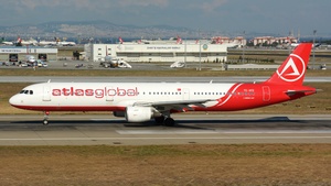 Photo of TC-ATZ - Airbus A321-211 operated by AtlasGlobal