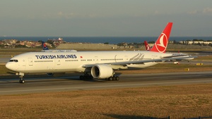 Photo of TC-JJR - Boeing 777-3F2(ER) operated by Turkish Airlines