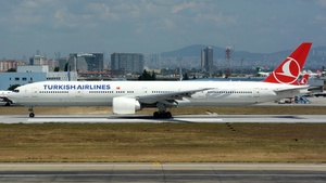 Photo of TC-JJE - Boeing 777-3F2(ER) operated by Turkish Airlines