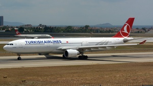 Photo of TC-JOM - Airbus A330-302 operated by Turkish Airlines