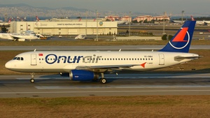 Photo of TC-OBU - Airbus A320-232 operated by Onur Air