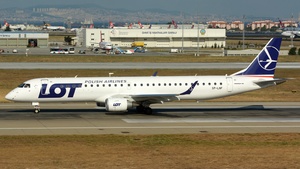 Photo of SP-LNF - Embraer ERJ-195LR operated by LOT Polish Airlines