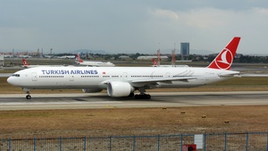Photo of TC-JJZ - Boeing 777-3F2(ER) operated by Turkish Airlines