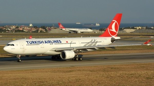 Photo of TC-JNA - Airbus A330-203 operated by Turkish Airlines