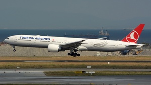 Photo of TC-LJA - Boeing 777-3F2(ER) operated by Turkish Airlines