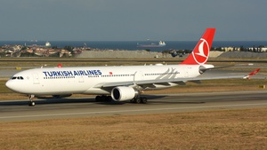 Photo of TC-JOF - Airbus A330-303 operated by Turkish Airlines