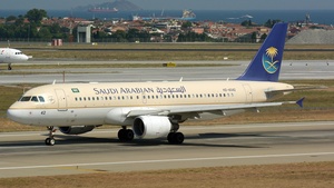 Photo with serial 4501 - Airbus A320-214