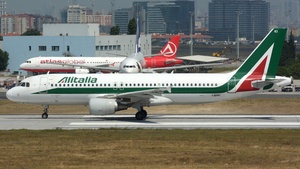 Photo of I-BIKI - Airbus A320-214 operated by Alitalia