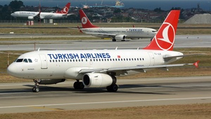 Photo with serial 3142 - Airbus A319-132