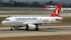 Photo of TC-JUA - Airbus A319-132 operated by Turkish Airlines