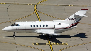 Photo of CS-DRL - Hawker Beechcraft 800XP operated by NetJets Europe