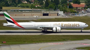 Photo of A6-ENT - Boeing 777-31H(ER) operated by Emirates