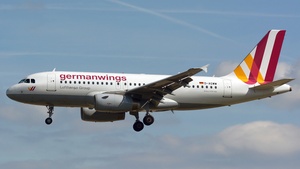 Photo of D-AGWW - Airbus A319-132 operated by Germanwings