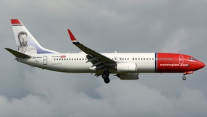 Photo of LN-NGW - Boeing 737-8JP operated by Norwegian Air Shuttle
