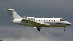 Photo of OE-ITH - Bombardier Challenger 604 operated by Air Independence