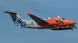 Photo of D-CFME - Beechcraft B300 Super King Air 350 operated by FCS Flight Calibration Services