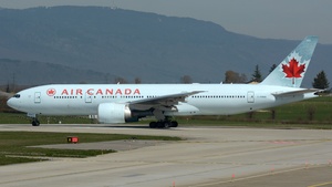 Photo of C-FNND - Boeing 777-233(LR) operated by Air Canada