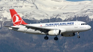 Photo of TC-JUD - Airbus A319-132 operated by Turkish Airlines