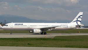 Photo of SX-DGQ - Airbus A321-231 operated by Aegean Airlines