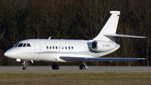 Photo of D-BMVV - Dassault Falcon 2000EX operated by BMW Flugdienst