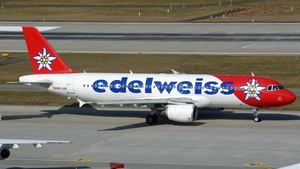 Photo of HB-IJW - Airbus A320-214 operated by Edelweiss Air