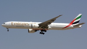Photo of A6-ECL - Boeing 777-36N(ER) operated by Emirates
