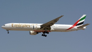 Photo of A6-EMP - Boeing 777-31H operated by Emirates