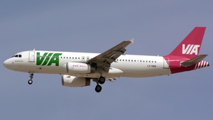 Photo of LZ-MDR - Airbus A320-232 operated by Air Via