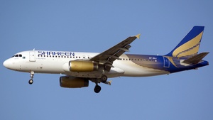 Photo of AP-BLI - Airbus A320-232 operated by Shaheen Air