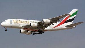 Photo of A6-EEW - Airbus A380-861 operated by Emirates
