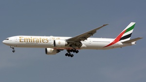 Photo of A6-EBL - Boeing 777-31H(ER) operated by Emirates