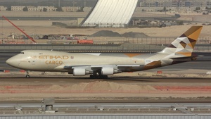 Photo of N476MC - Boeing 747-47UF operated by Etihad Cargo (opb Atlas Air)