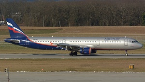 Photo of VQ-BEI - Airbus A321-211 operated by Aeroflot